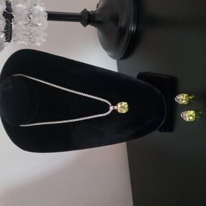 Lime Green Citrine CZ Crystal Diamond Cut Necklace & Pierced Stud Earrings Set